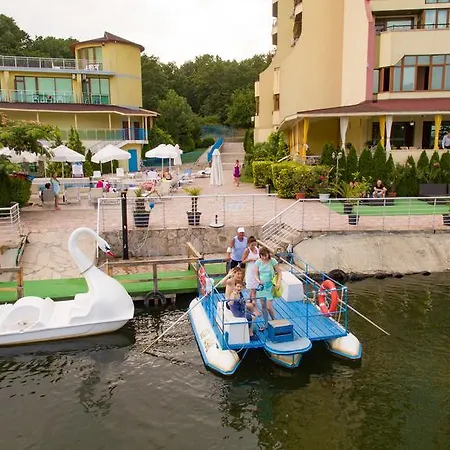 Hotell Perla Sun 4*