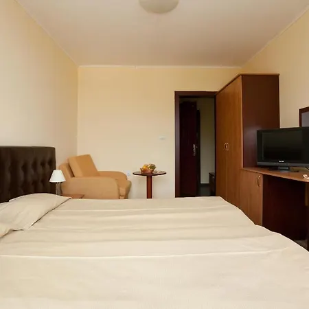 Perla Sun 普里莫尔斯科