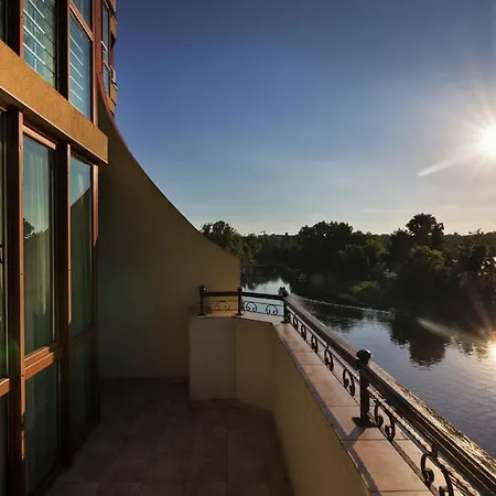 Hotell Perla Sun 4*