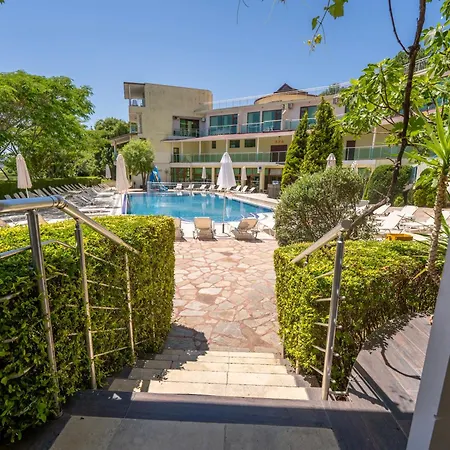 Отель Perla Sun Приморско